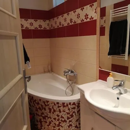 /3 Izbovy Apartman Zólyom