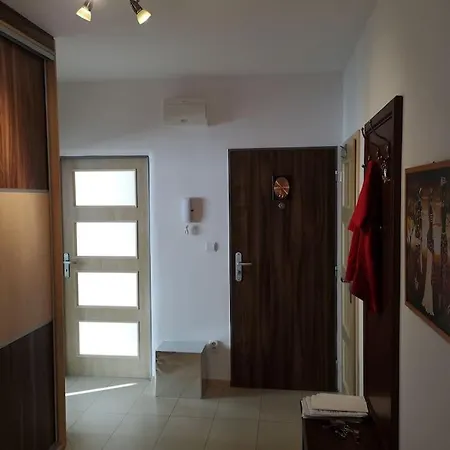 /3 Izbovy Apartman