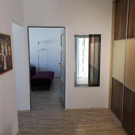 /3 Izbovy Apartmán *