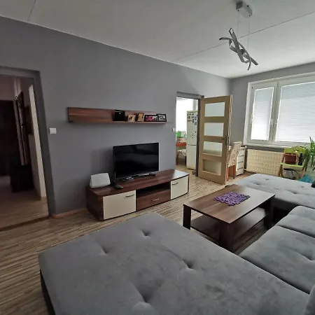 /3 Izbovy Apartman Zólyom
